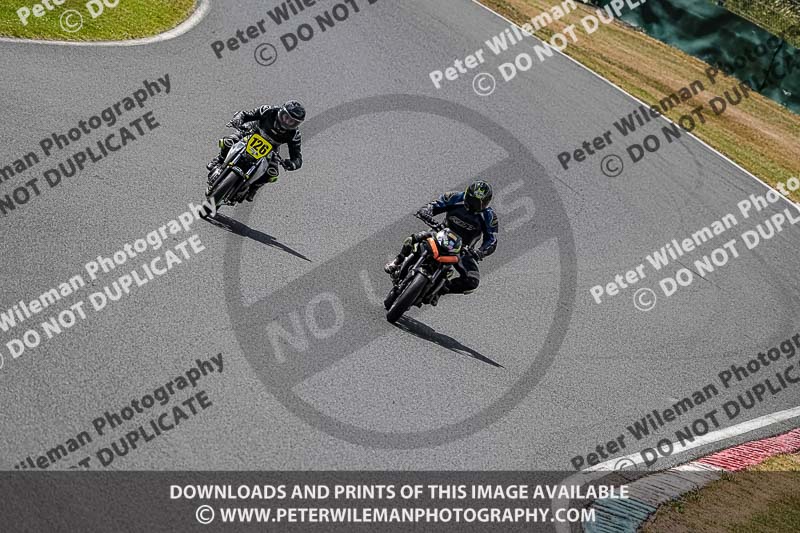 enduro digital images;event digital images;eventdigitalimages;mallory park;mallory park photographs;mallory park trackday;mallory park trackday photographs;no limits trackdays;peter wileman photography;racing digital images;trackday digital images;trackday photos